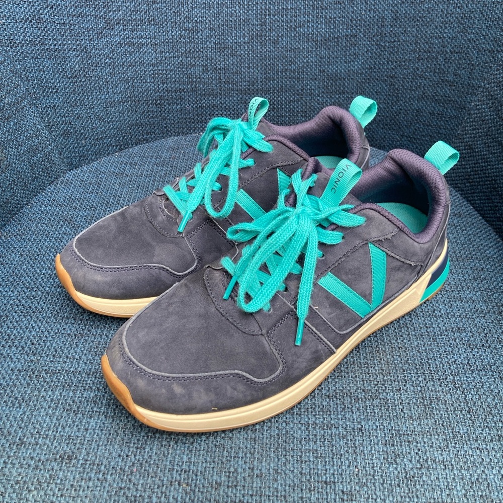 Vionic women’s sneakers US Women 7.5